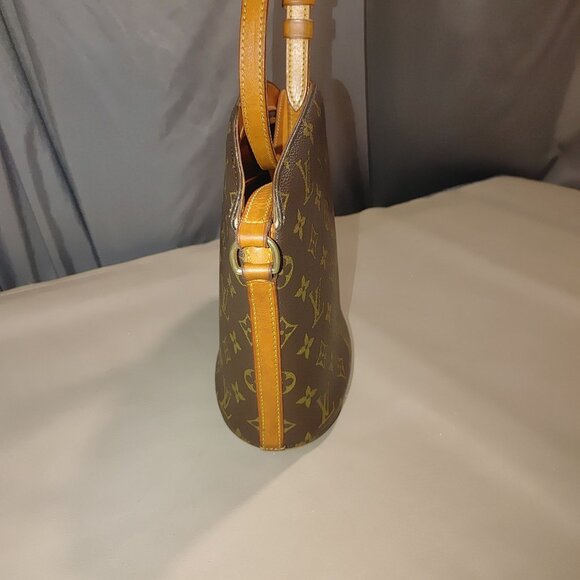 Louis Vuitton USA Drouot Monogram Canvas Looping Crossbody Shoulder Bag - Picture 8 of 16